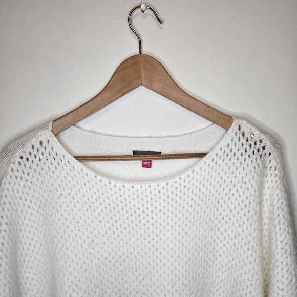 NWT Vince Camuto White Women's Sweater Size‎ Large - Picture 3 of 10